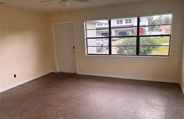 139 38TH Avenue SE Gallery 2