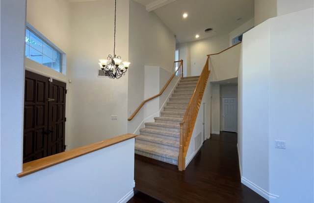 14284 Elm Wood Lane Gallery 3