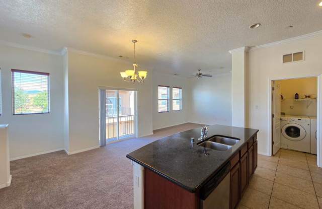 4512 Santa Elena unit C Gallery 4