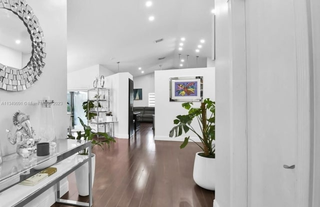 13236 SW 52nd St - 13236 Southwest 52nd Street, Miramar, FL 33027
