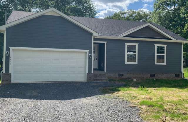 Adorable Home in Great Central Location... photos photos