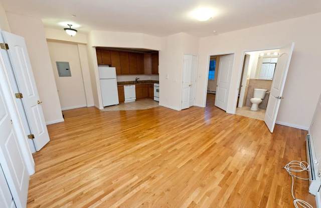4318 54th St Apt 2A photos photos