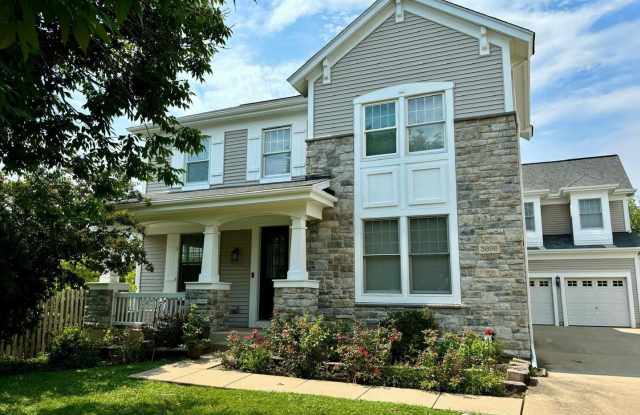 3898 Linneman Street Gallery 1