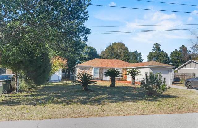 115 Christopher Drive - 115 Christopher Drive, Panama City Beach, FL 32413