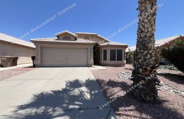 $400 off of move-in! Call today! BEAUTIFUL 3 BEDROOM 2 BATHROOM HOME IN PEORIA Gallery 3