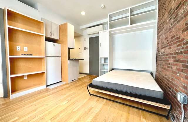 Stylish Beacon Hill Studio with AC & On-Site Laundry photos photos