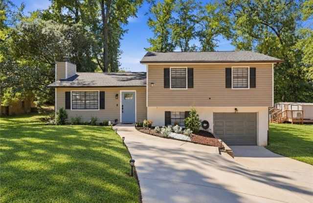3316 Alcazar Drive SW Gallery 1