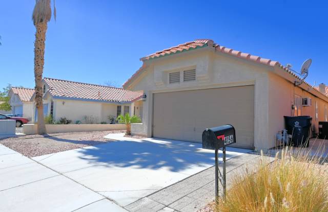 One story house near Rainbow and Alexander - 3 Bedrooms - No Pets Gallery 3