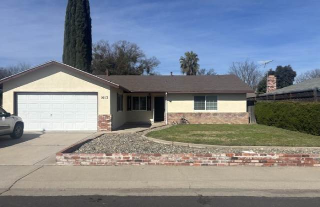 1613 San Carlos Lane photos photos