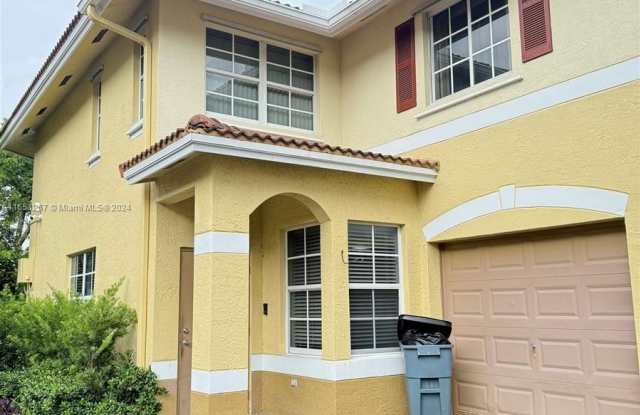 738 NE 90th St - 738 Northeast 90th Street, Miami-Dade County, FL 33138
