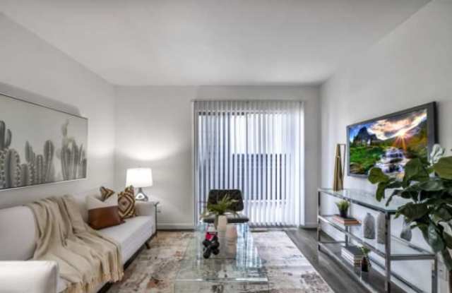1799 Rutland Dr Gallery 2
