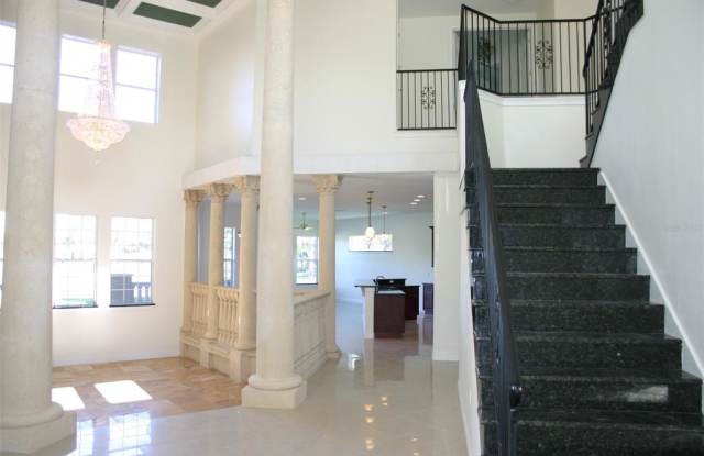 3673 DUBSDREAD CIRCLE Gallery 2