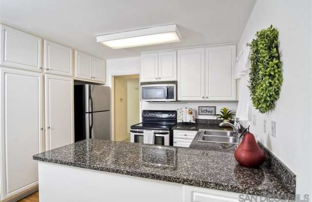 17119 West Bernardo Dr. Gallery 4