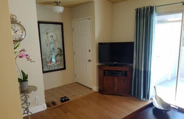 379 Shadow Run Dr - 379 Shadow Run Drive, San Jose, CA 95110