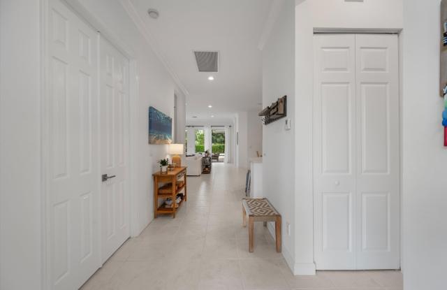 2920 Twin Oaks Way Gallery 4