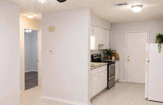 304 E Oakdale St photos photos 304 E Oakdale St photos photos