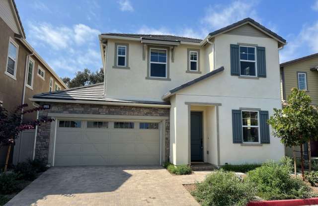 Large 5 Bed / 3 Bath Standalone unit in Los Carneros Village with Central AC + Solar! photos photos