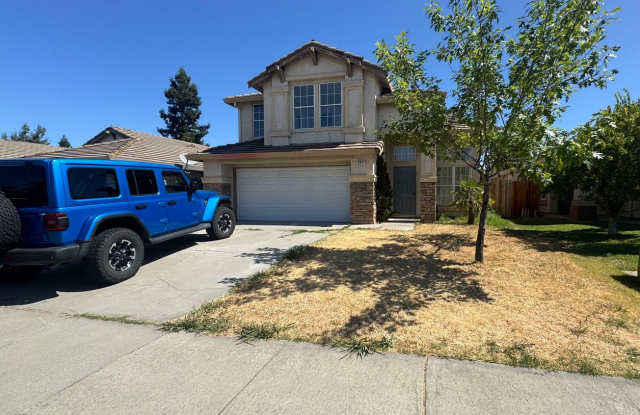Great Location! 4BD and 2.5BA recently remodeled photos photos