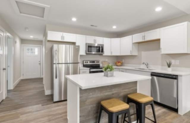 1010 Venice Boulevard - B photos photos