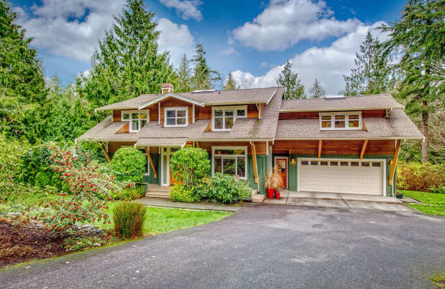 Beautiful Bainbridge Home photos photos