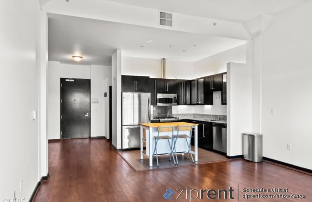 1001 46th Street, Emeryville, CA 94608 - 1001 46th Street, Oakland, CA 94608