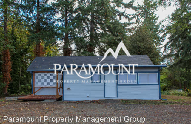 1050 Alaska Ave E - 1050 Alaska Avenue East, Manchester, WA 98366