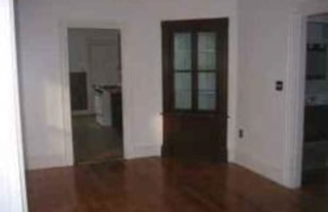 17 Derby - 17 Derby Street, Waltham, MA 02453