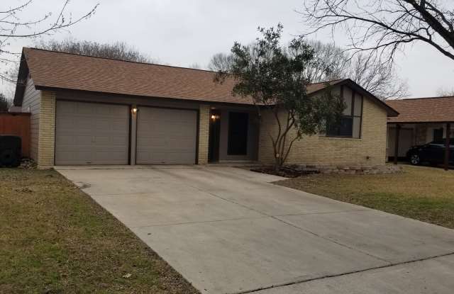 621 Pecan Dr Gallery 2