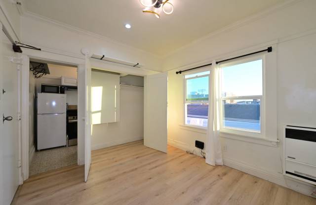 48 Navy St Gallery 3