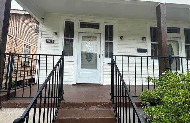 3712 TOLEDANO Street Gallery 2