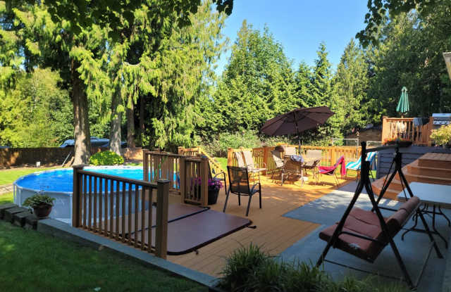 Central Kitsap Backyard Paradise! photos photos