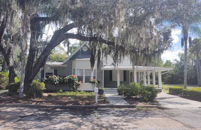 1403 Indian River Ave photos photos