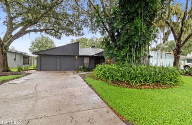 6245 Christina Groves Cir W Gallery 2