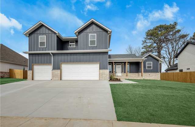 806 Mueller Way Gallery 1