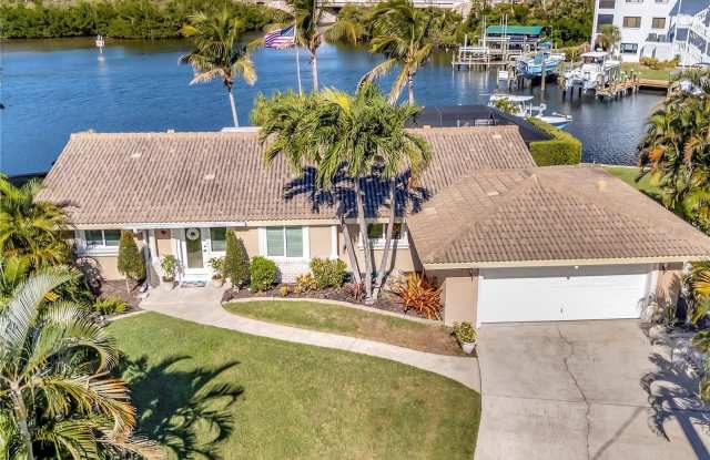 10432 SANDPIPER ROAD W - 10432 Sandpiper Road West, Manatee County, FL 34209