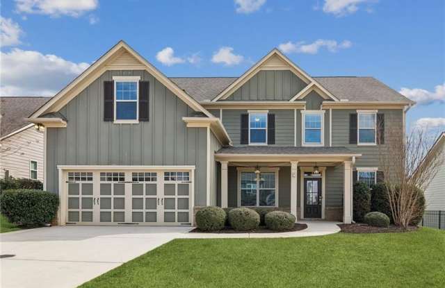 4410 Links Boulevard photos photos