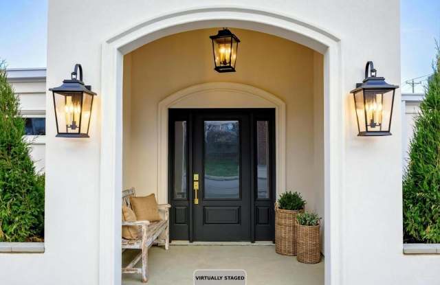 265 Trunk Street NE photos photos