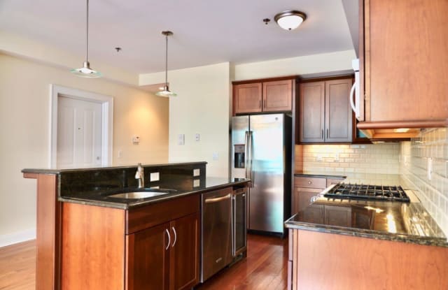 82 Monroe Street - 82 Monroe Street, Hoboken, NJ 07030