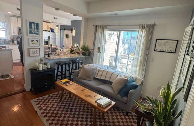 79 Bridge Street - 79 Bridge Street, Beverly, MA 01915