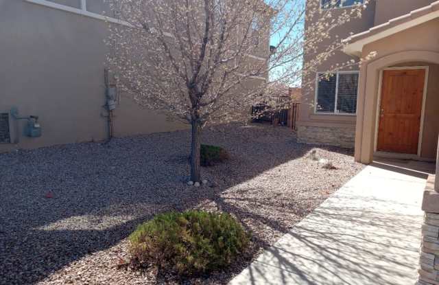 1809 Black Gold Street SE - Beautiful Home 3-Bedroom, 2.5-Bathroom! Don't Miss Out!! SHOWINGS AVAILABLE!! Gallery 3