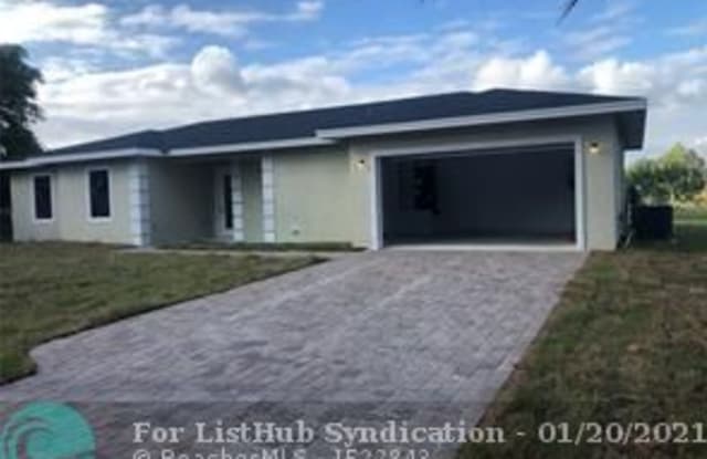 16115 N 69th St N. - 16115 69th St N, The Acreage, FL 33470