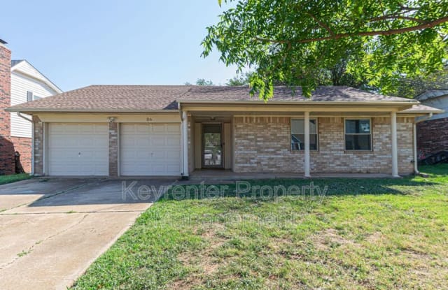 116 S Bouziden Dr photos photos