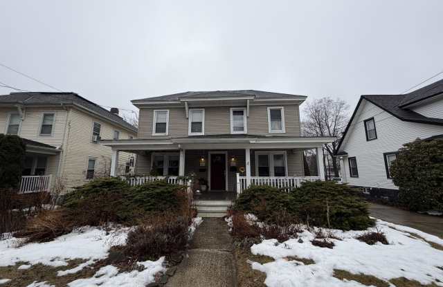 79-81 Branch Avenue photos photos