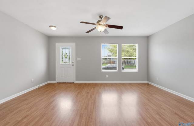 3262 Lakeland Drive Gallery 2