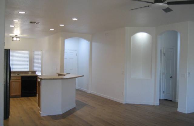 3771 E THUNDERHEART Trail Gallery 4