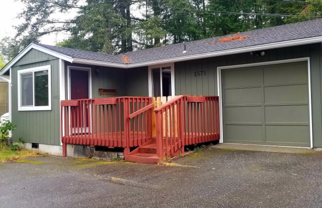 1571 NW Bucklin Hill Rd - 1571 Northwest Bucklin Hill Road, Silverdale, WA 98311