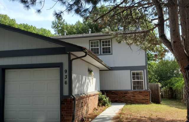 936 S. Longfellow St. Wichita KS - 936 South Longfellow Street, Wichita, KS 67207