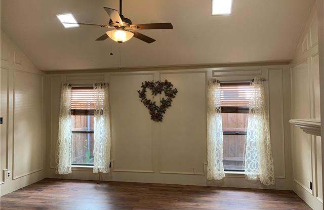 2032 Falcon Ridge Drive Gallery 4