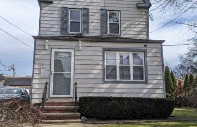 1045 Prospect St photos photos