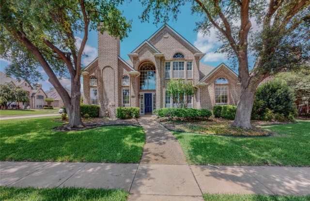 5645 Hillsborough Drive Gallery 2